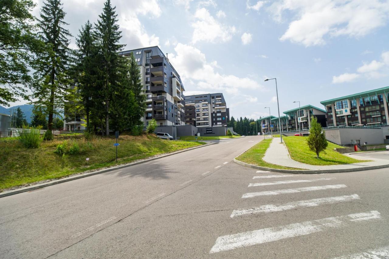 Sarah Deluxe Apartment In Silver Mountain Poiana Braşov Dış mekan fotoğraf