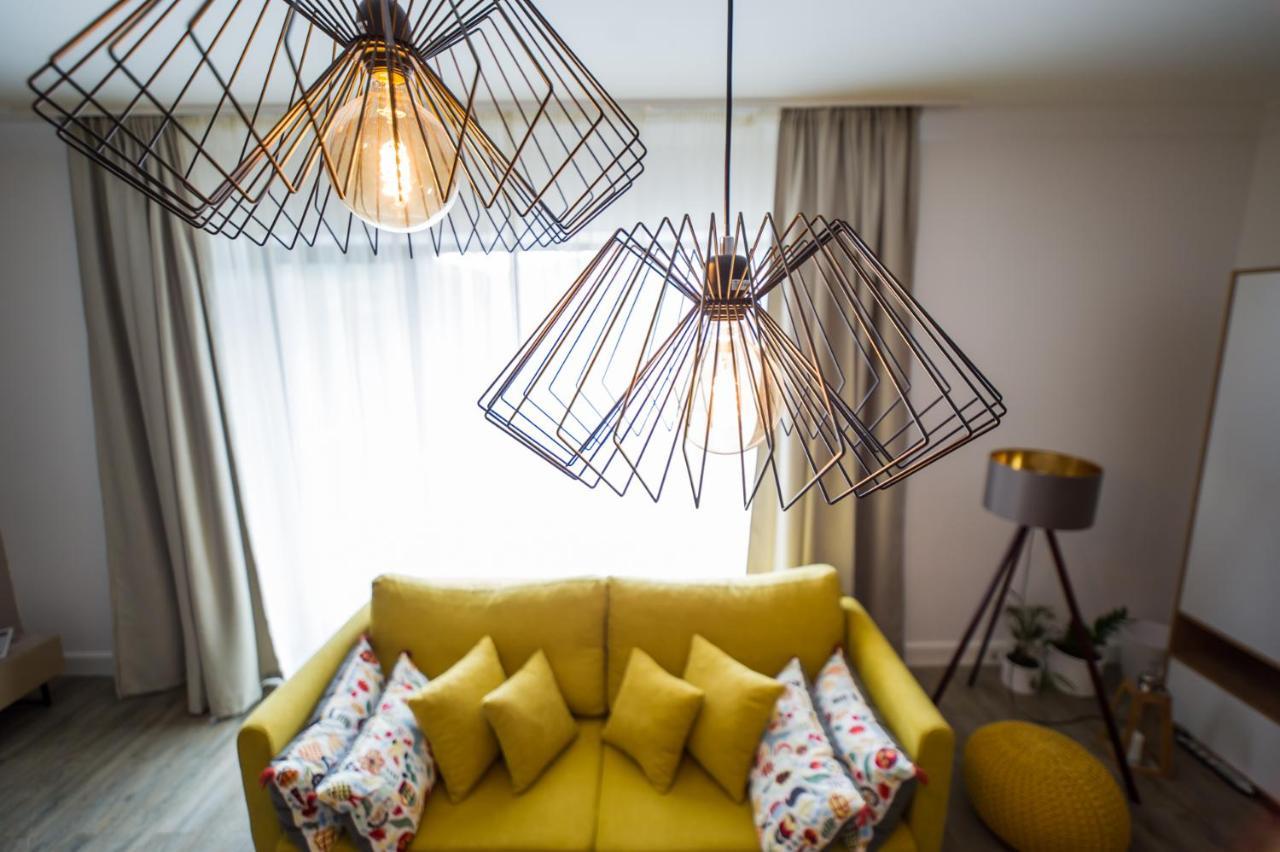 Sarah Deluxe Apartment In Silver Mountain Poiana Braşov Dış mekan fotoğraf