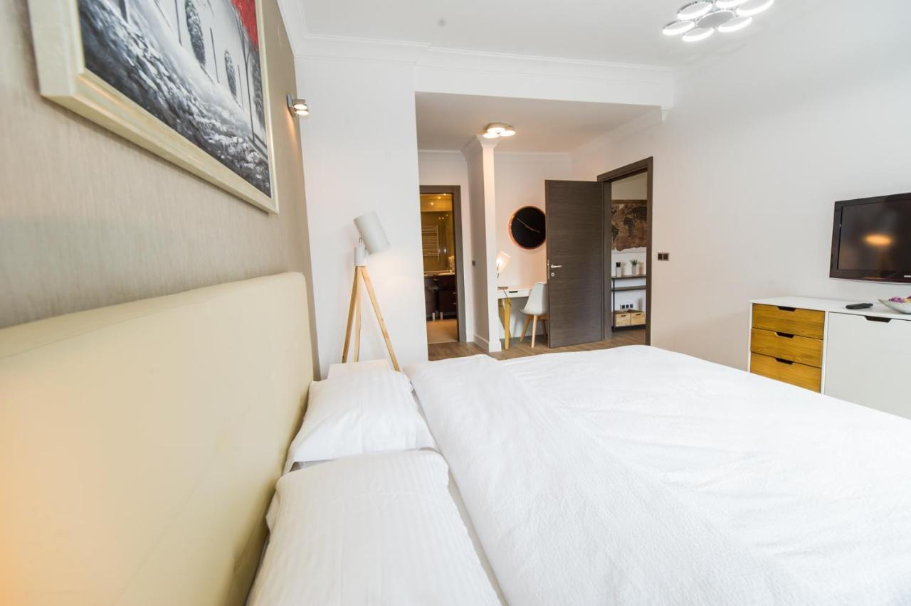 Sarah Deluxe Apartment In Silver Mountain Poiana Braşov Dış mekan fotoğraf